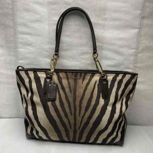 Coach w/COA Madison Eastwest Tote in Zebra Print Fabric - Picture 2 of 14